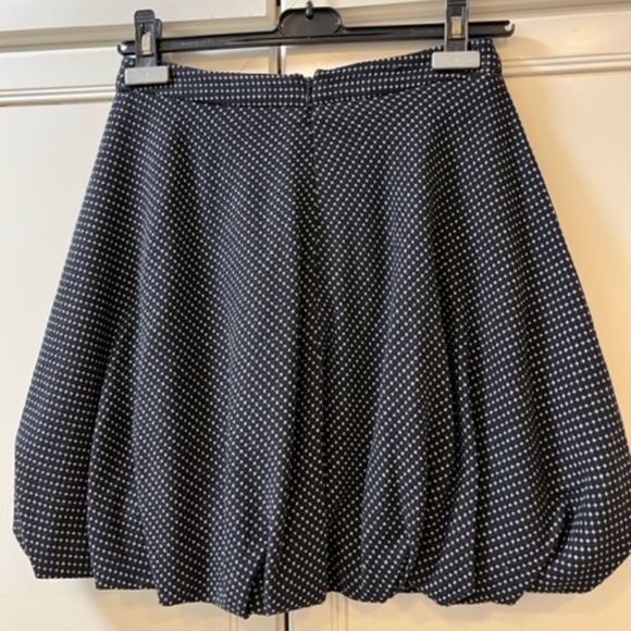 Emporio Armani Bouffant Skirt Made in Italy size 42 - Picture 2 of 5